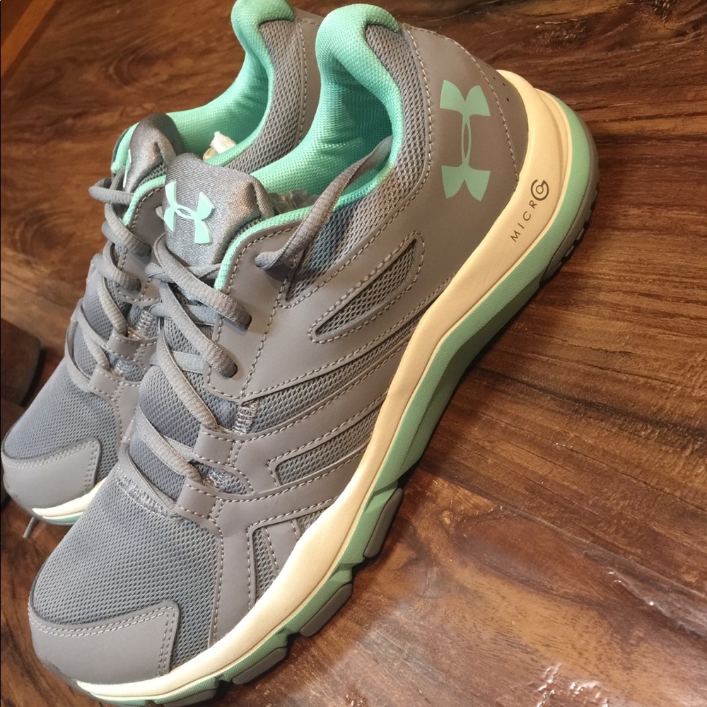 Under Armour Tennis Shoes